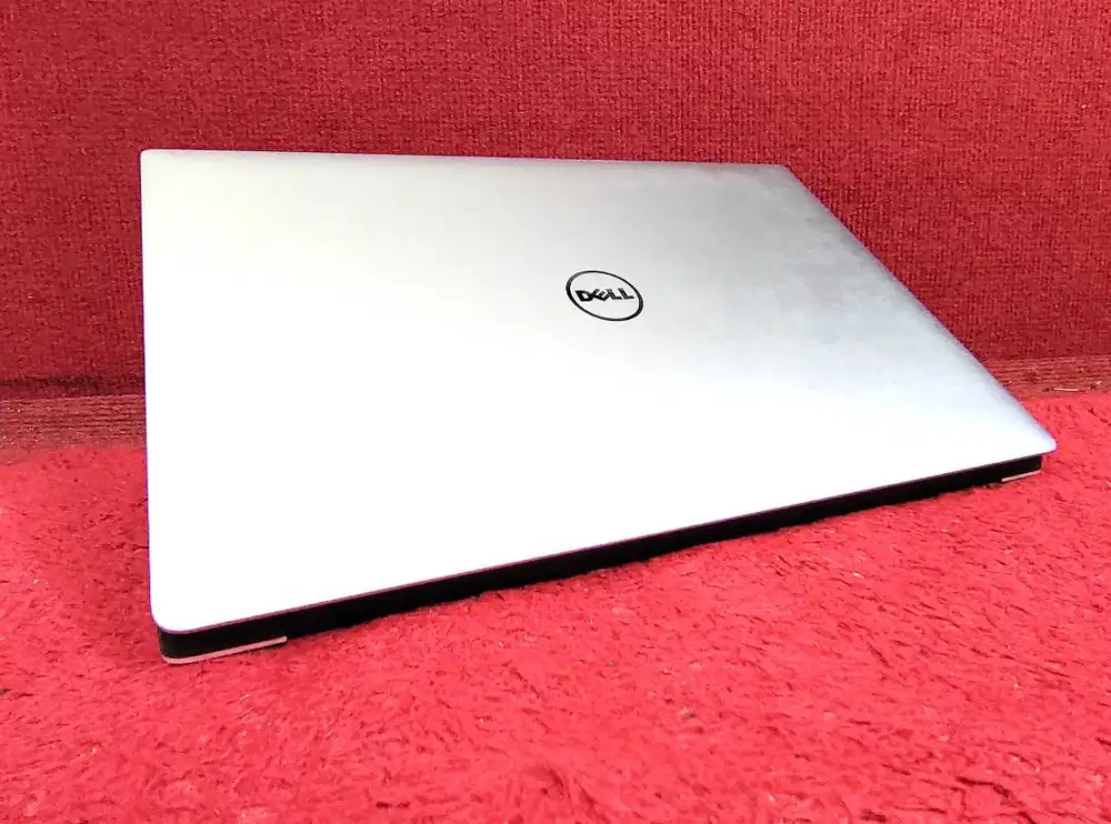 Laptop DELL Precision 5520 i7-7700HQ RAM 16GB QuadroM1200 TouchScreen
