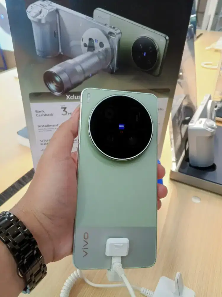 Vivo x300 ultra 16/1TB