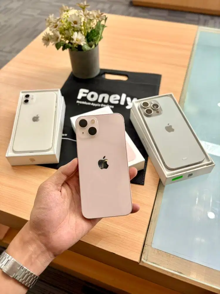 iPhone 13 128GB Pink - Second iBox resmi indonesia
