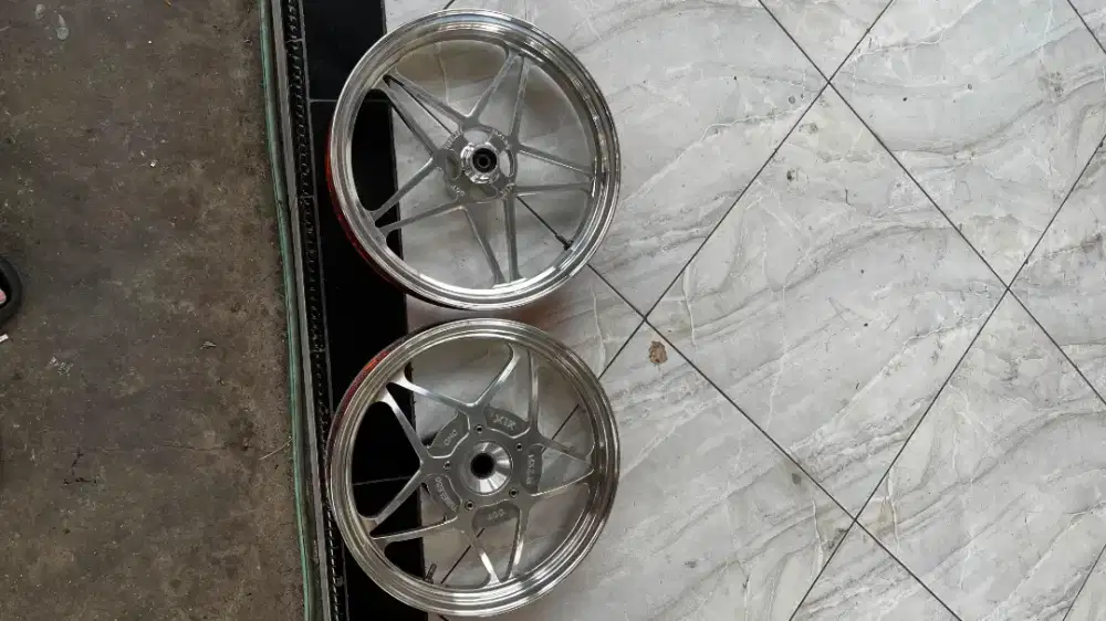 Velg Vario 125/150 CNC R14