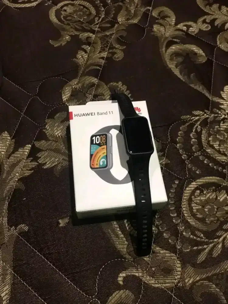 Huawei band 11 nominus