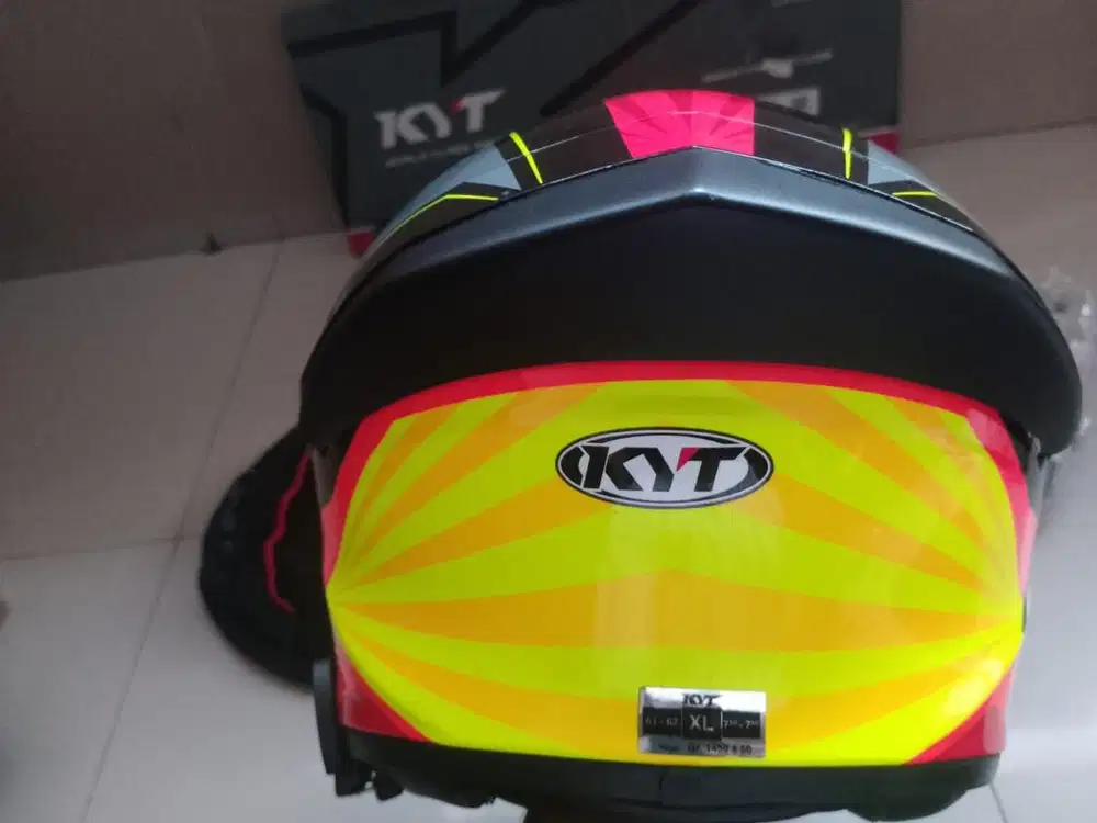 KYT TT-COURSE Size XL