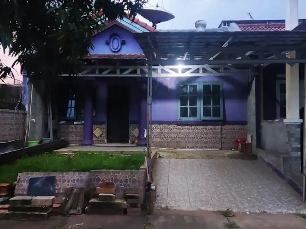fhjg. Rumah Disewakan di Catania Extension Deltamas
