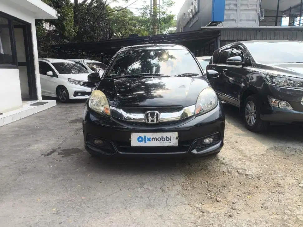 LOW DP Honda Mobilio 1.5 E Bensin-AT 2016 UAG