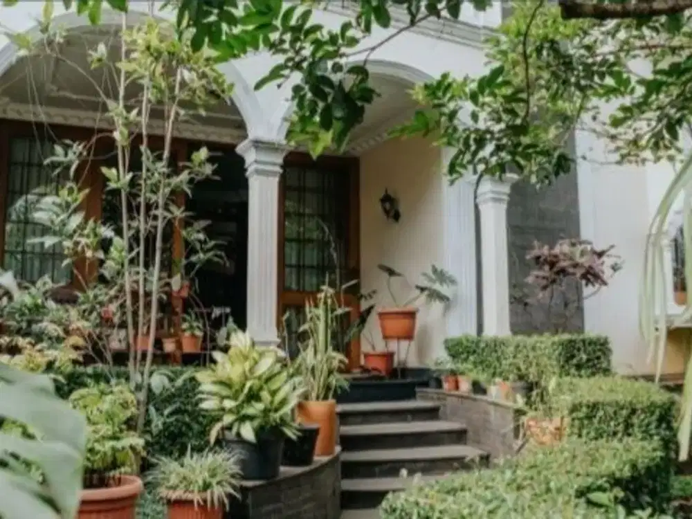 Rumah di Karangsetra sukajadi dekat PVJ