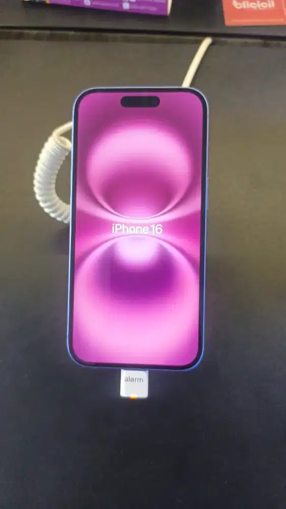 I-Phone 16 128GB