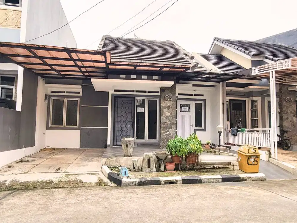 Rumah Depok Dekat Tol