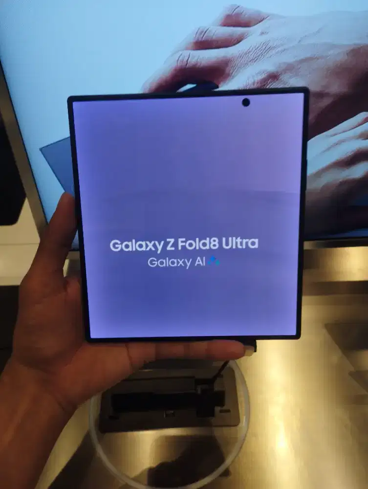 PO SAMSUNG ZFOLD8 FREE UPGRADE MEMORY
