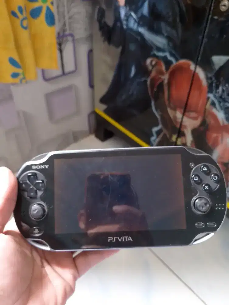 Play Station Vita ( PS Vita )