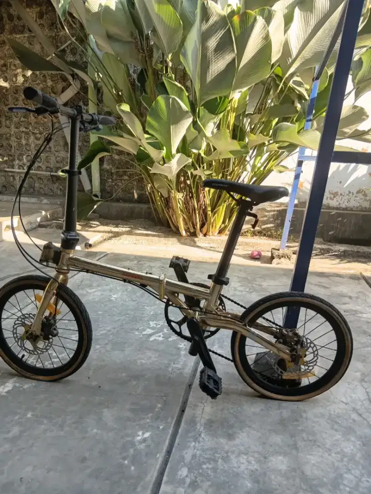 Sepeda lipat Element troy