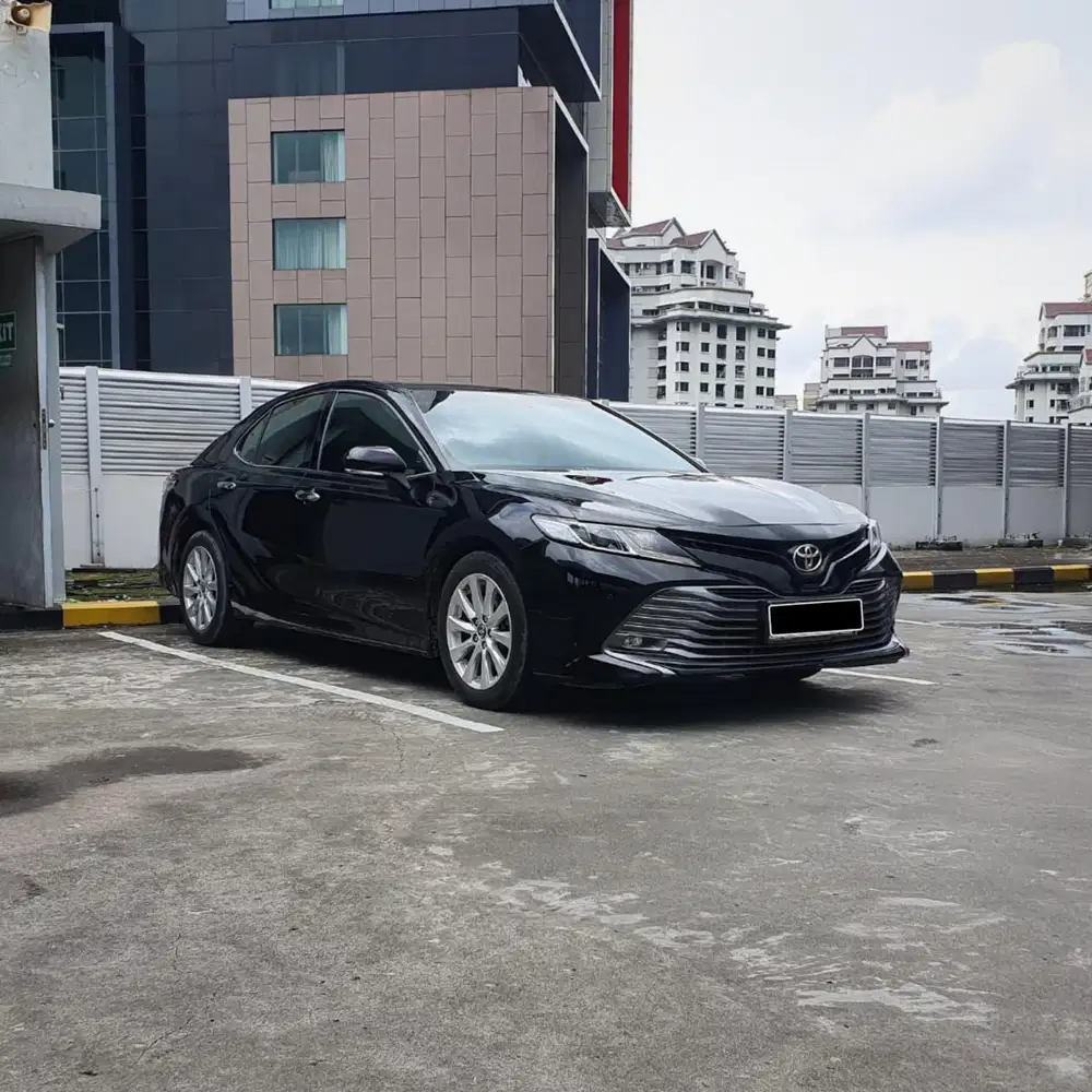 TOYOTA CAMRY V 2019