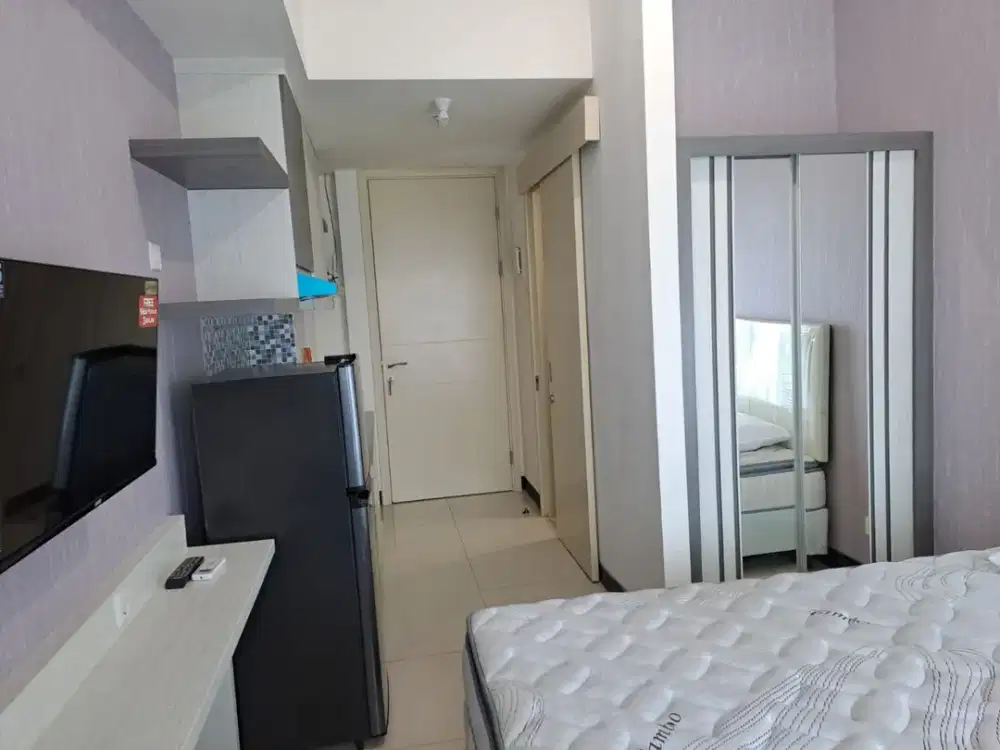 SEWA TERMURAH.. JARANG ADA YANG MAU SEWAKAN DI HARGA MURAH  Di Sewakan Apartemen Amor Lantai 21Diatas Pakuwon City Mall