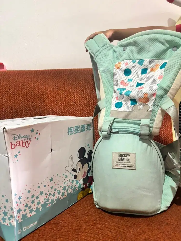 Hipseat gendongan bayi disney