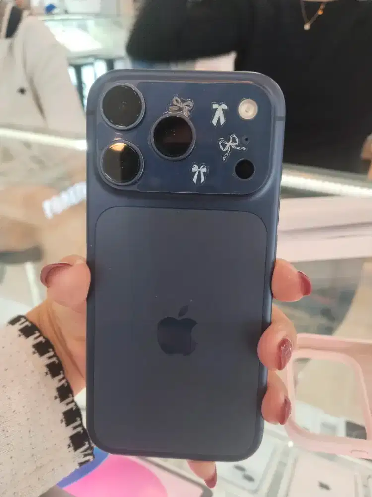 Iphone 17 pro 256 blue garansi ON