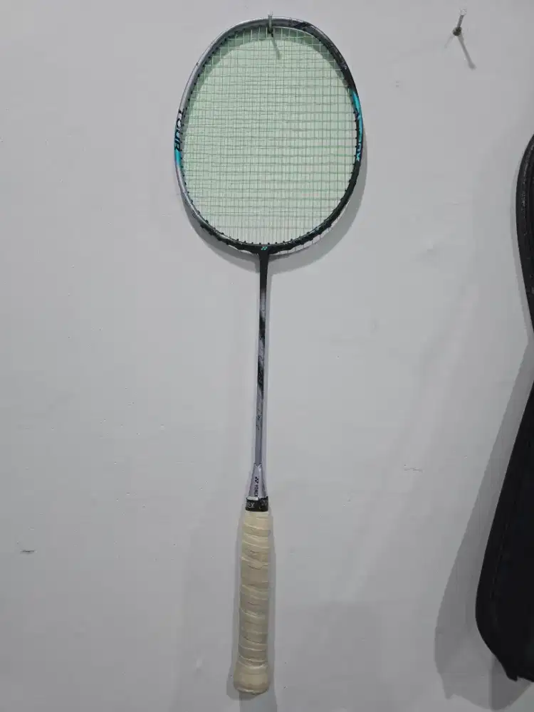 Raket Badminton Yonex Astrox 88d Tour