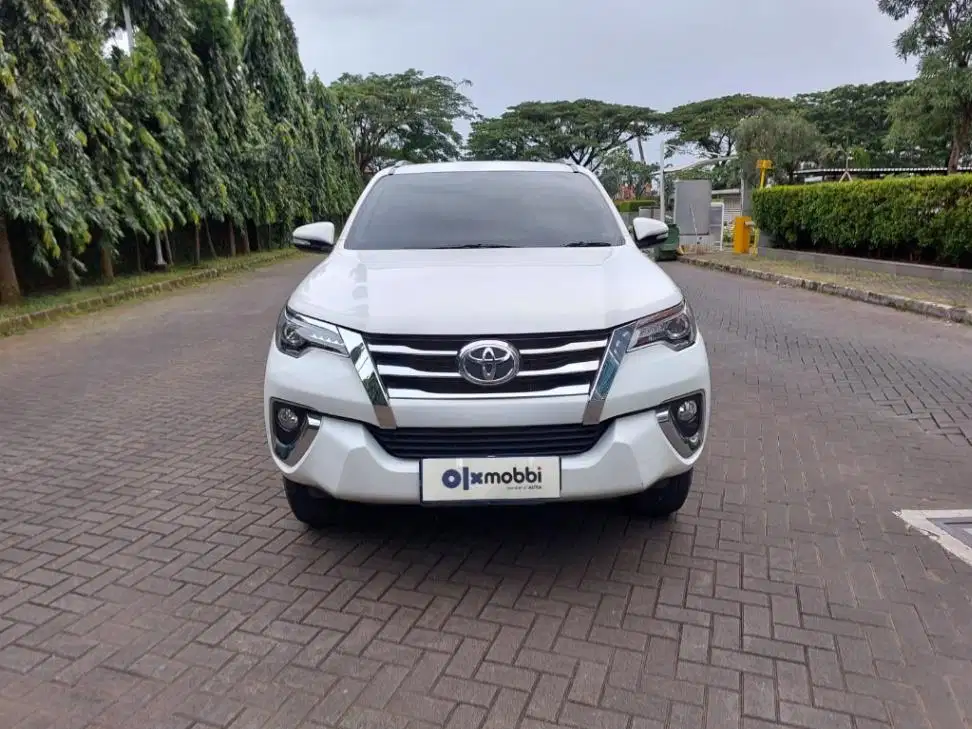LOW DP Toyota Fortuner 2.7 4x2 SRZ Bensin-AT 2017 NCT