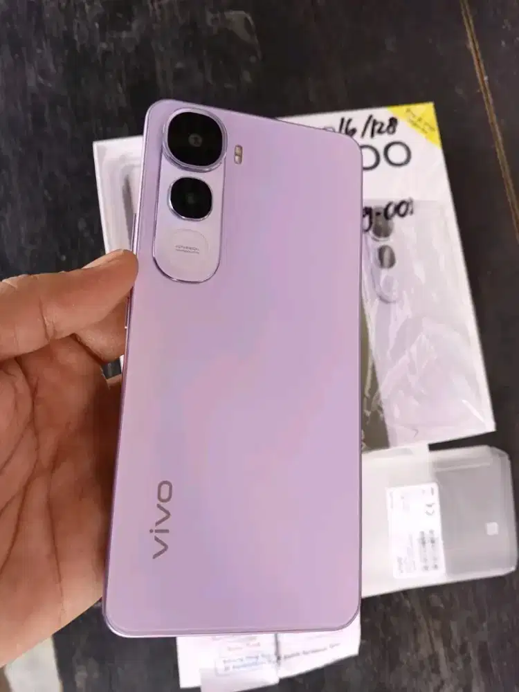 Vivo y400 ram 8/256