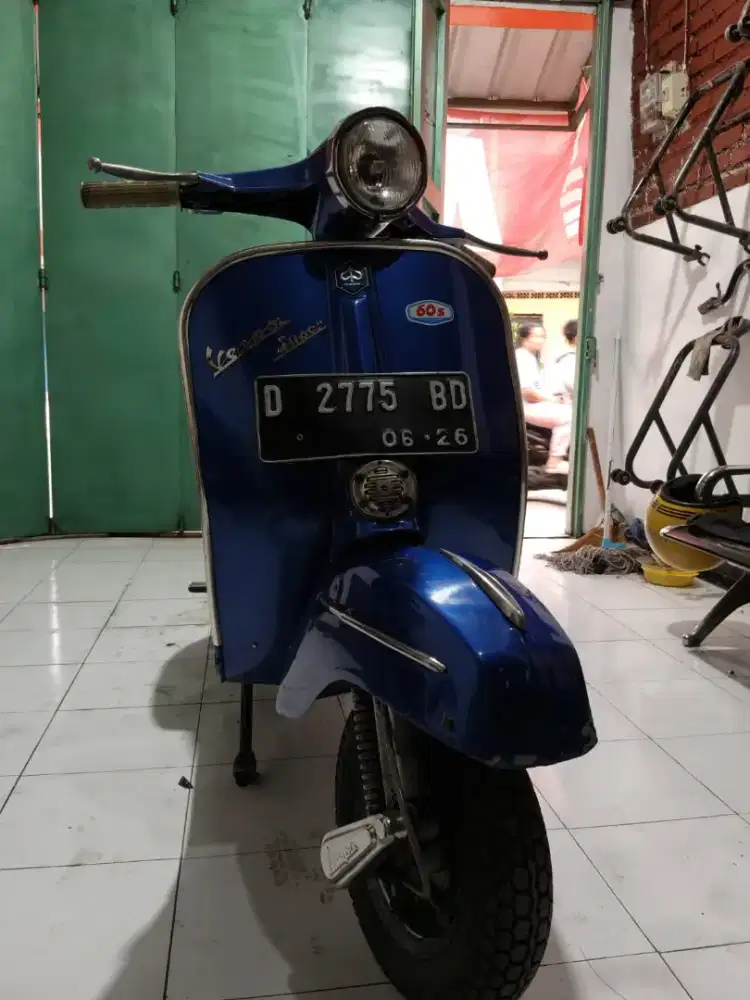 Vespa super 68 tahun 68