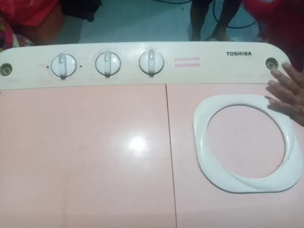 Mesin cuci merk Toshiba