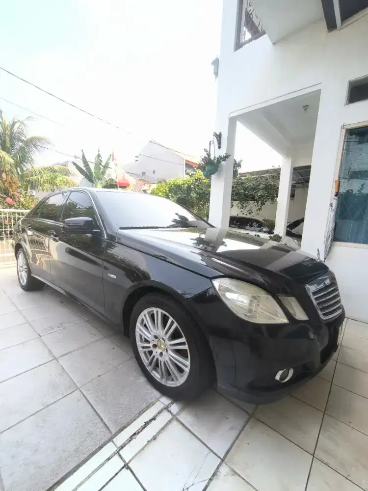 Mercedes Benz E200 CGI 2010