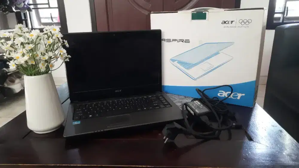 Laptop Acer Aspire 4750 Second Windows 7 Ultimate
