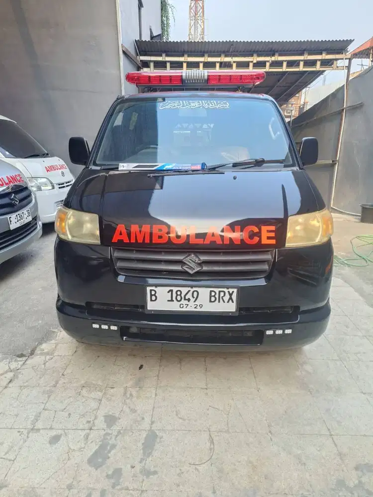AMBULAN APV 2013 SILVER JAKARTA TIMUR