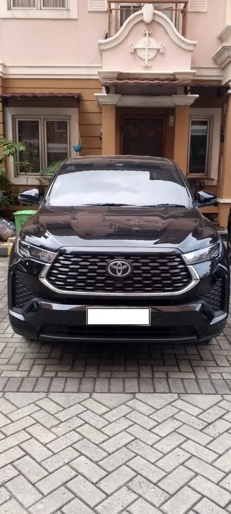 Innova zenix G Hybrid AT 2024