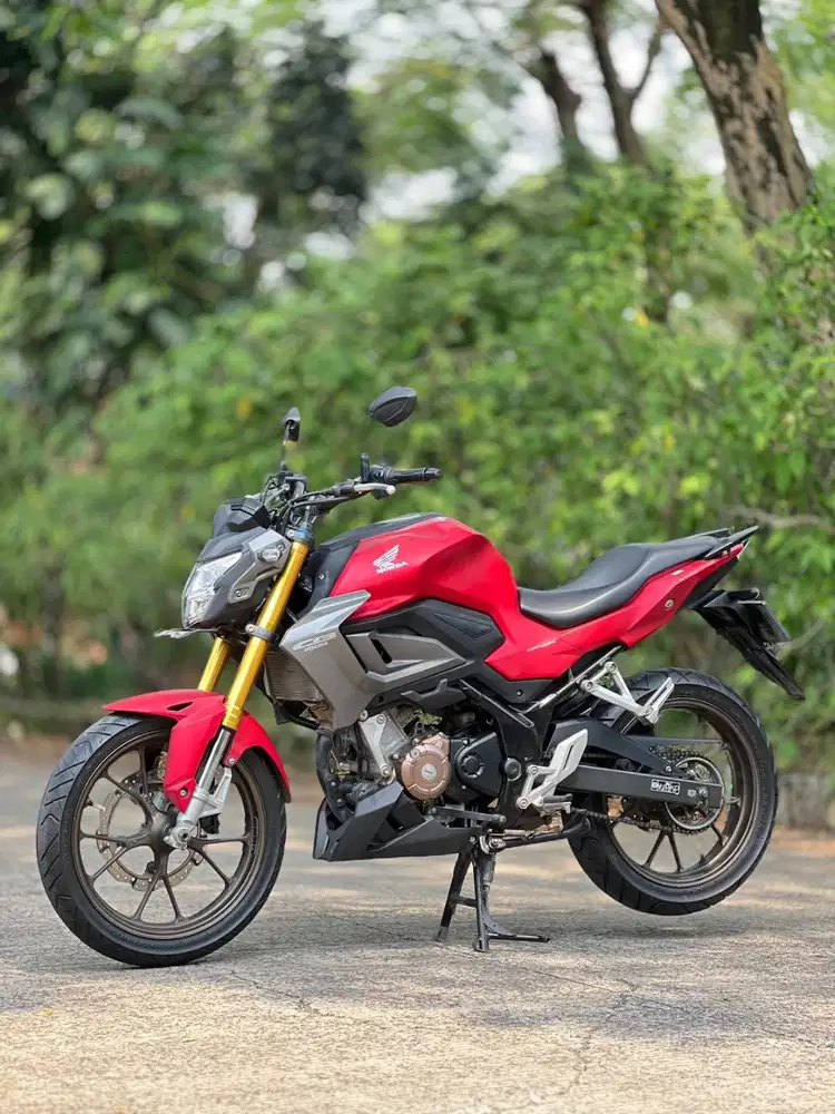 HONDA NEW CB150R 2021 MERAH KM RENDAH PAJAK PANJANG SIAP GASPOL