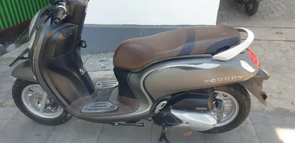 Scoopy stish th 2022 mulus pjk baru