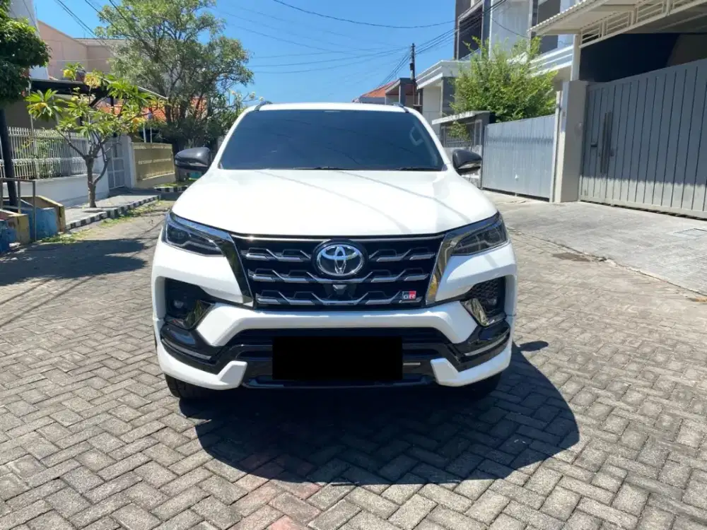 Toyota Fortuner gr 2.8 vrz 2023