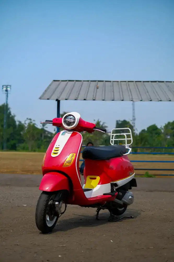 JUAL PIAGGIO VESPA LX 125 IGET FACELIFT 2019 TERMURAH BERGARANSI