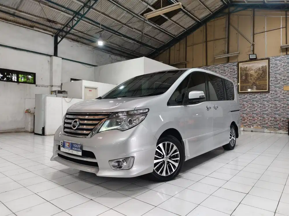 Nissan Serena HWS 2.0 AT 2017 Mobil Terawat History Service ada