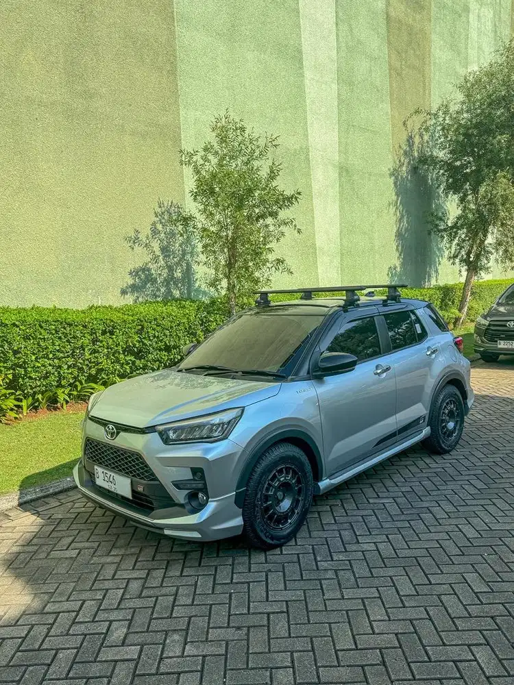 Thule Roof Rack Evo Set Toyota Raize / Rocky / Xpander / Innova reborn