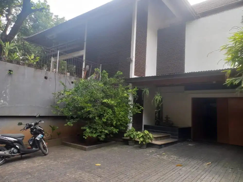 RUMAH MURAH DI CIPETE SELATAN JAKARTA SELATAN AREA PREMIUM DIJUAL