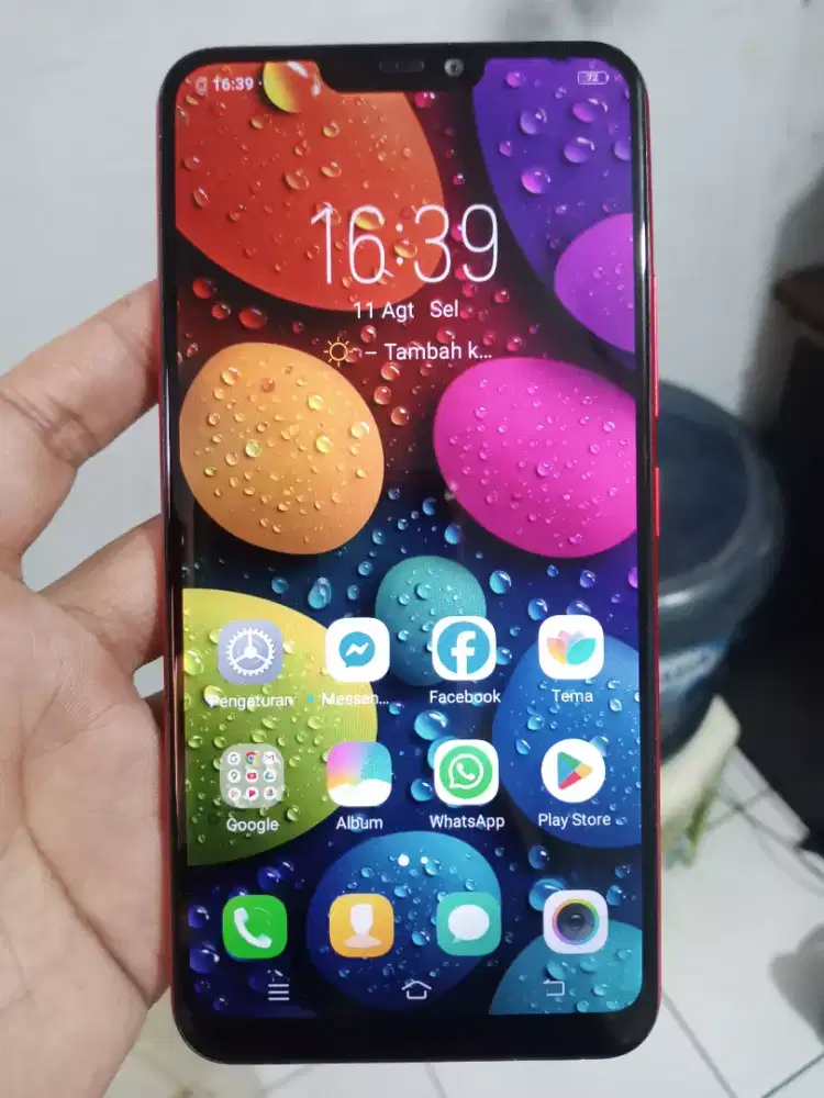Vivo Y81 4G 2/16 layar 6.3 inchi super mulus