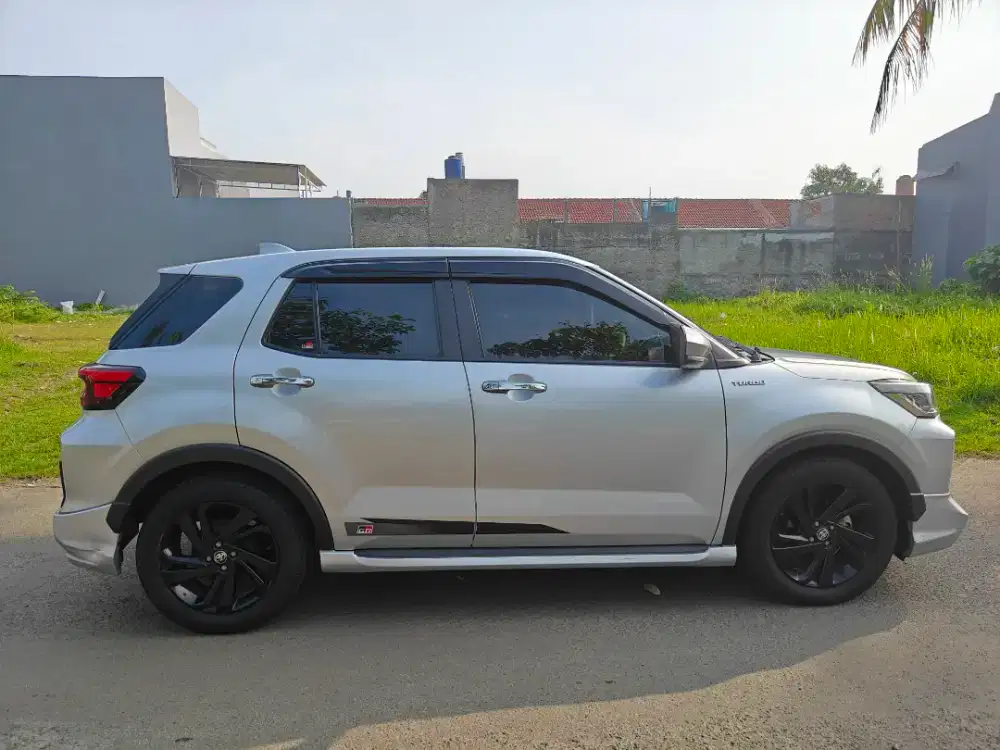 Raize GR SPORT MATIC 2022 PAKAI KM LOW 30 RBAN