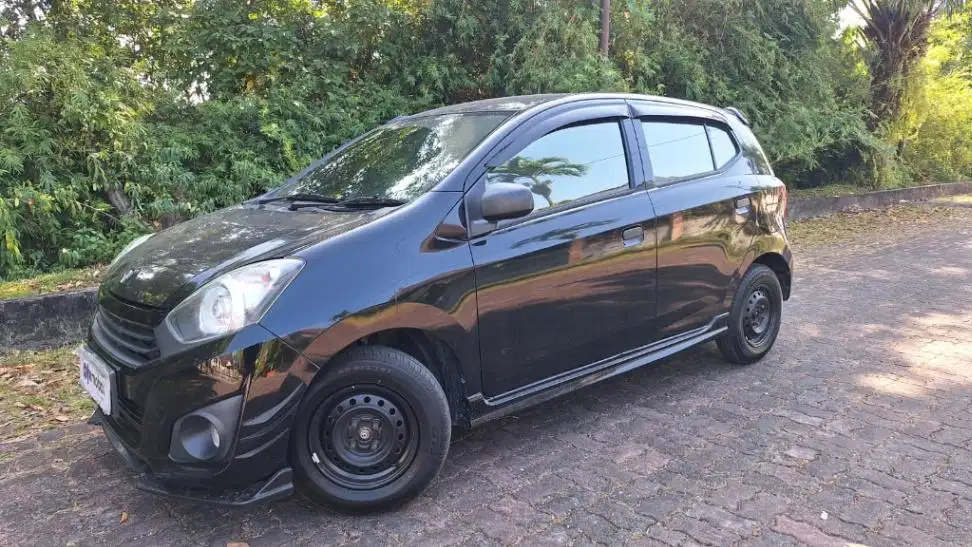 Pajak Panjang Daihatsu Ayla 1.0 D Bensin-MT 2022 KTWZ