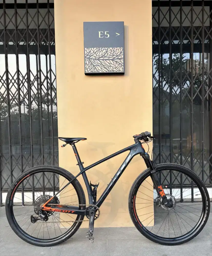 MTB CARBON SCOTT SCALE 930 UPGRADE not polygon (bisa tukartambah)