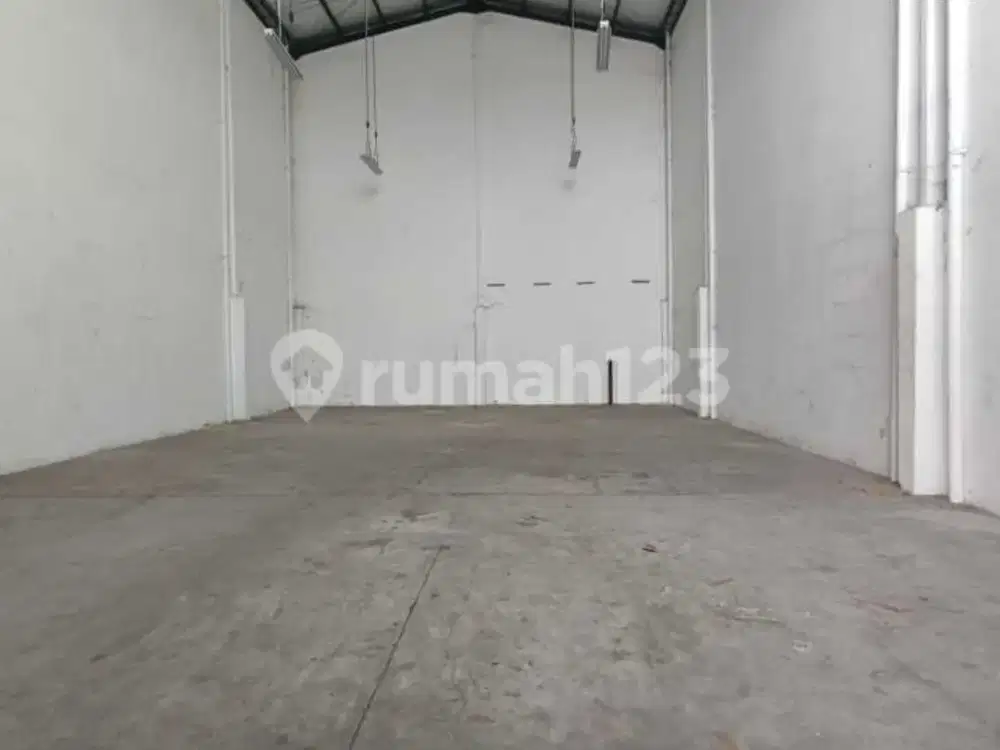 Disewakan Gudang Di Bizpark Daan Mogot Jakarta Barat