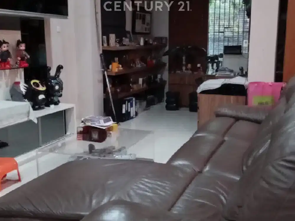 Dijual Rumah 1.5 Lantai Di Pondok Indah