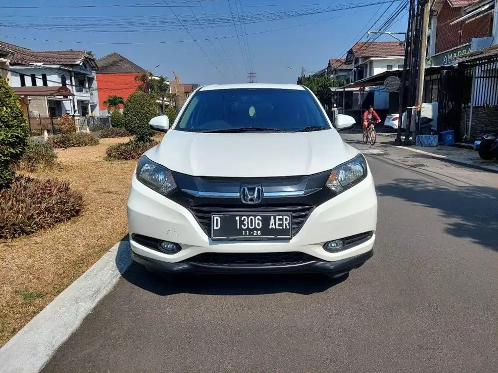 HRV E CVT 2016 siap pakai