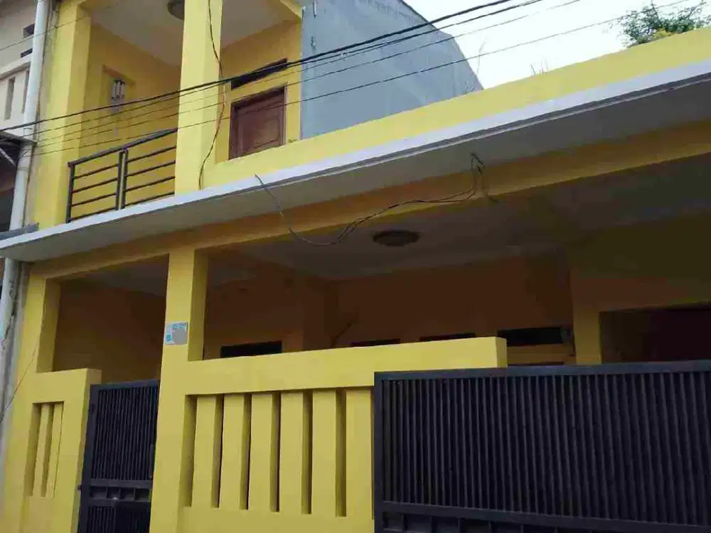 Jual Rumah Komplek Lembah Pinus Pamulang Tangerabg Selatan 1 1/2 Lantai