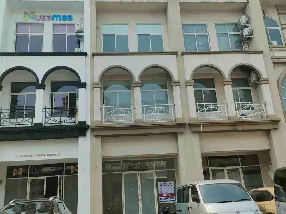 Dijual ruko siap huni di Grand Galaxy Bekasi