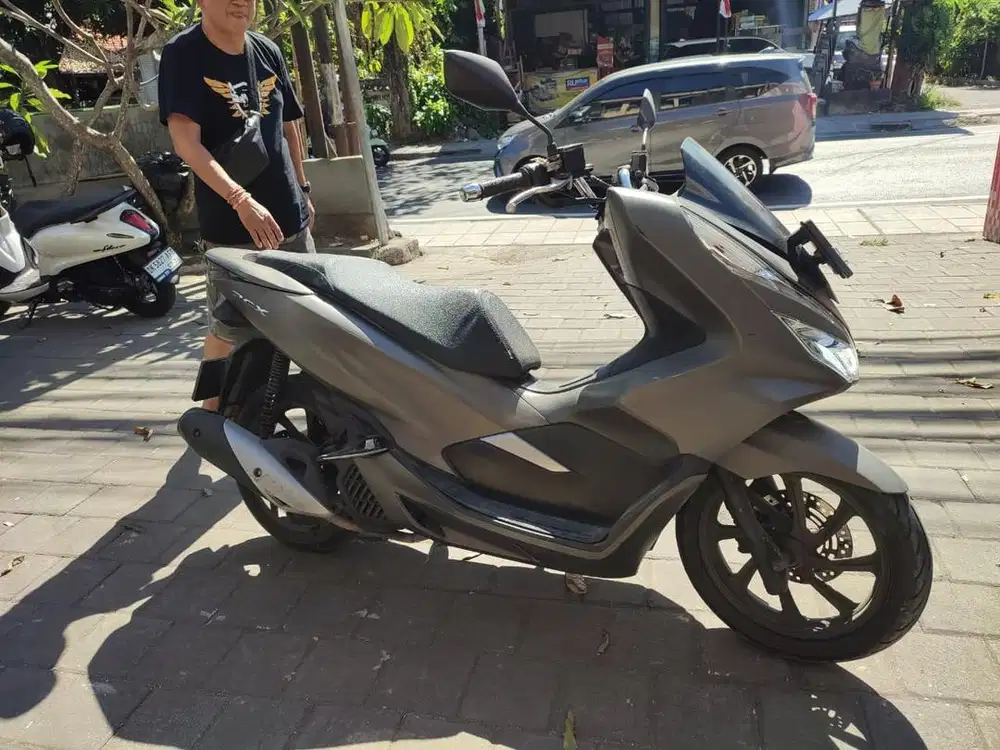 Honda pcx mulus