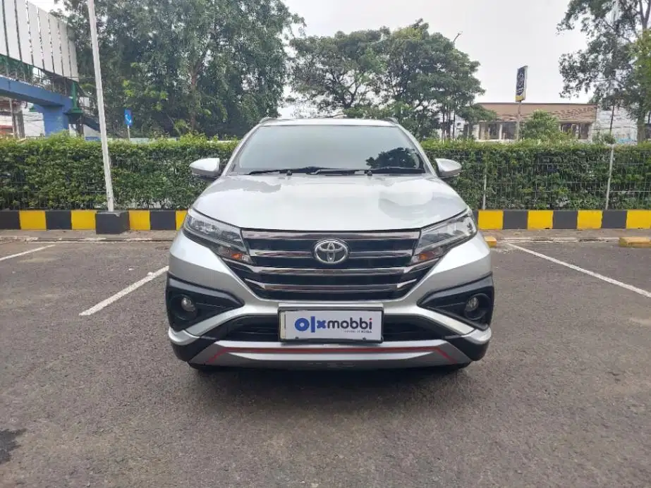DP MURAH Toyota Rush 1.5 TRD Sportivo Bensin-AT 2019 Silver CKOLB