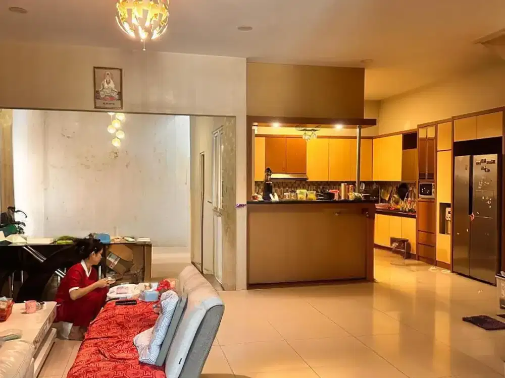 DIJUAL Rumah Puri Gardena uk 8x23 Hadap Timur Termurah