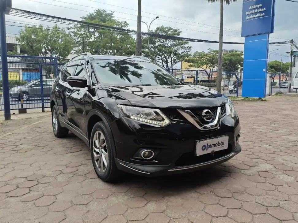 DP MURAH Nissan X-Trail 2.5 Bensin-AT 2014 Hitam CZBBB
