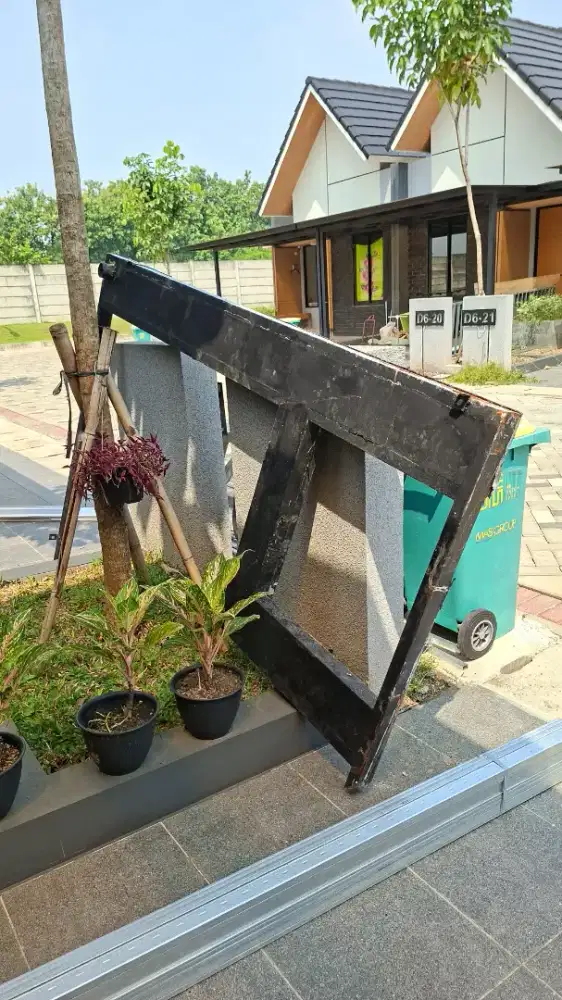 Besi hollow bekas rangka kanopi, kondisi bekas, jual apa adanya