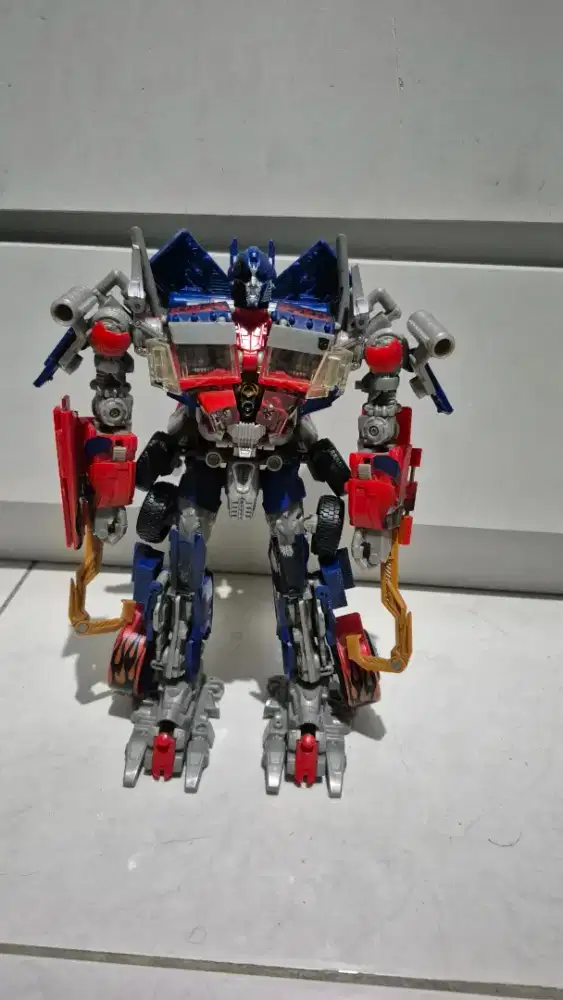 HASBRO LEADER CLASS OPTIMUS PRIME FROM ROTF