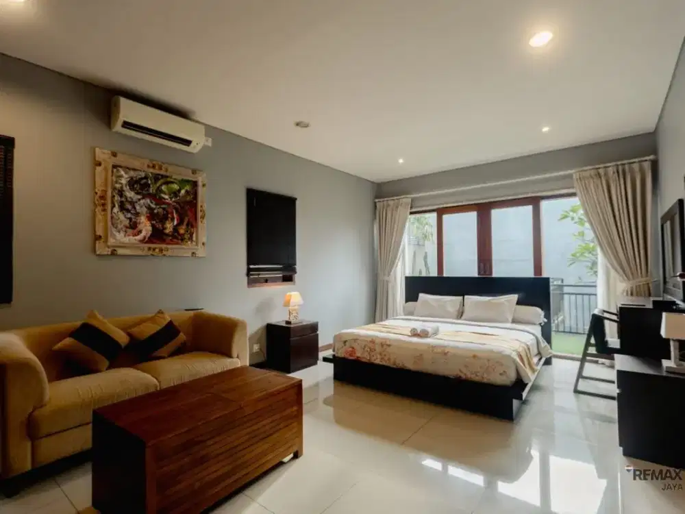 Villa 3 Lantai Full Furnished Dijual di Jimbaran Dekat GWK